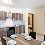 Apartment Lovely 2br In A Peaceful Neighbourhood W/wifi By 360 Estates